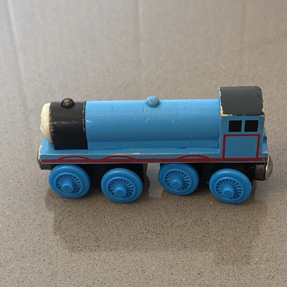 Vintage 1997 GORDON Thomas and Friends Train Wooden Railway Tank Engine Car FC